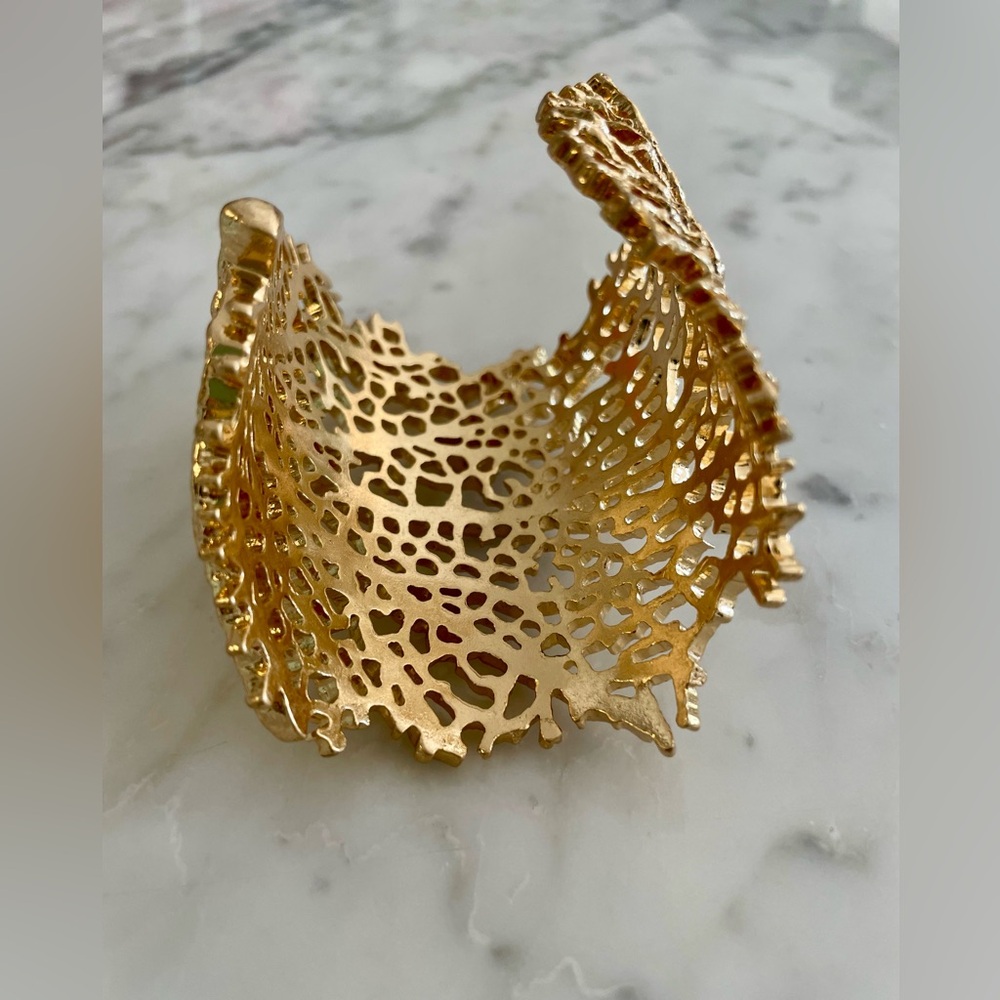 Zara Gold Coral Reef Cuff Bracelet - Picture 3 of 5